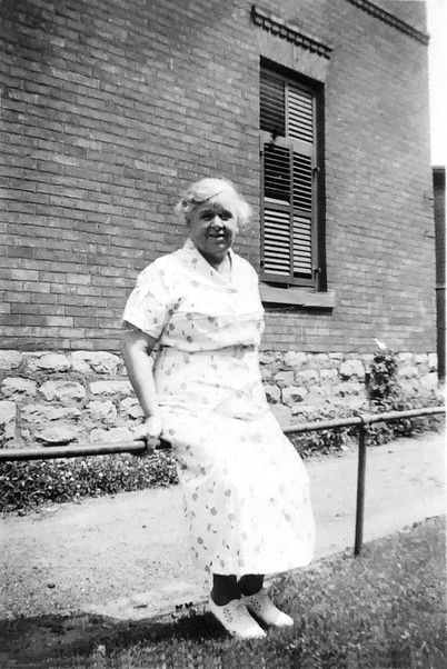 Photo of photos/Jane Anderson McLennan nee Taylor 1875-1940 portrait